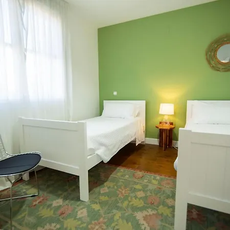 La Ren Lecres Casa Piscina Jardin Y Barbacoa