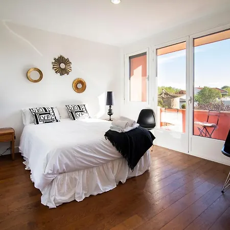 펜션 La Ren Lecres Casa Piscina Jardin Y Barbacoa *