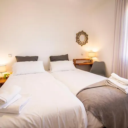 La Ren Lecres Casa Piscina Jardin Y Barbacoa *