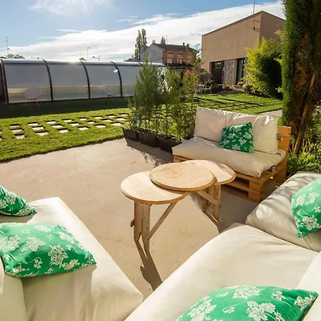 Feriehus La Ren Lecres Casa Piscina Jardin Y Barbacoa Vadocondes