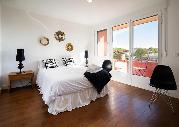 펜션 La Ren Lecres Casa Piscina Jardin Y Barbacoa *